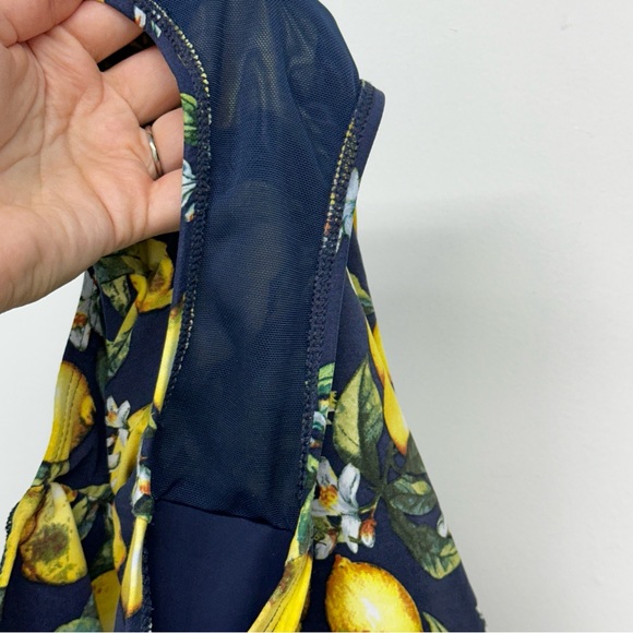 Nip Tuck Multi Fit Cup Lemon Print One Piece Swimsuit Slimming Size 8 Swim Suit - Picture 12 of 12